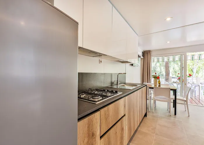 Village Le Calanchiole 홀리데이파크 *