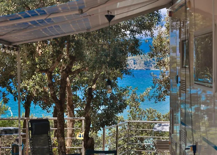 Village Le Calanchiole 카폴리베리