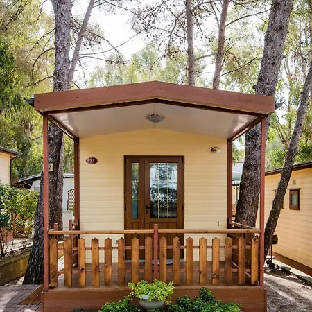 Village Le Calanchiole منتزه العطل كابوليفيري