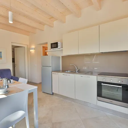 منتزه العطل Village Le Calanchiole