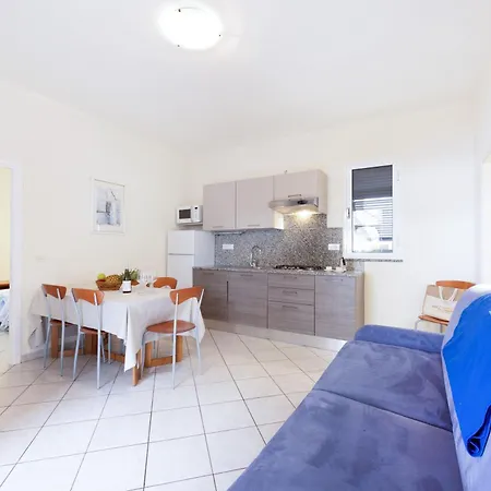 Village Le Calanchiole * קאפוליברי