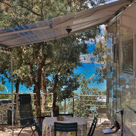 Village Le Calanchiole קאפוליברי