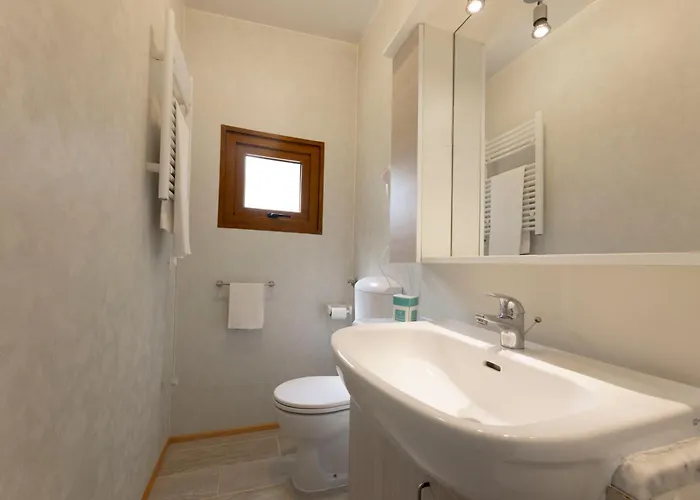 Village Le Calanchiole 假日公园 *